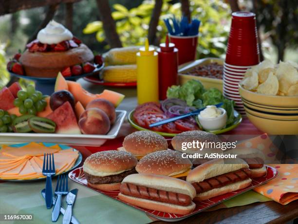 picnic - tailgate party stock pictures, royalty-free photos & images