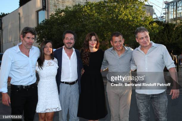 Director Jalil Lespert, Camille Lellouche, Guillaume Gallienne, Alice Pol, Dany Boon and Holt McCallany attend the Photocall of the movie "Le Dindon"...