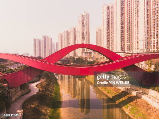 changsha china knot pedestrian bridge - china red stock pictures, royalty-free photos & images