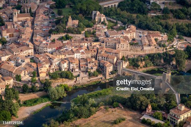 aerial view of besalu, la garrotxa, gerona province, catalonia, spain - besalu stock pictures, royalty-free photos & images