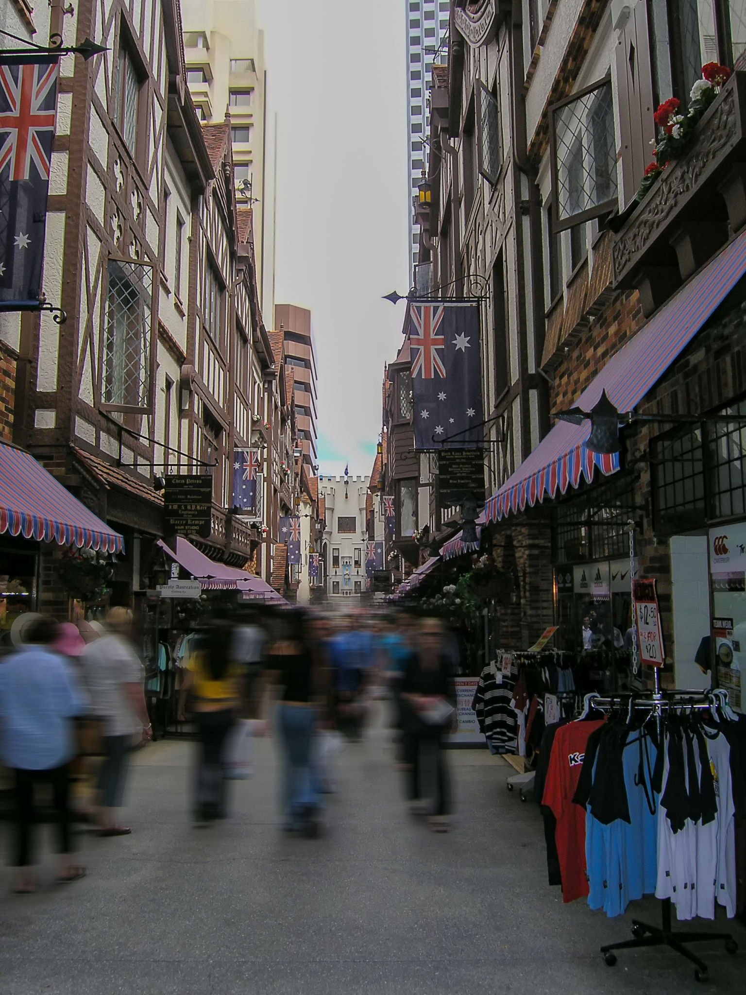 perth holiday shopping