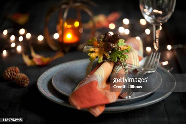 thanksgiving dining - candle light dinner stock pictures, royalty-free photos & images