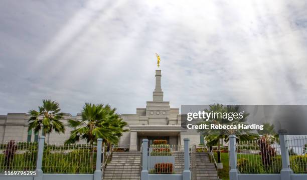 suva, fiji temple of the church of jesus christ of latter-day saints (lds) - suva stock pictures, royalty-free photos & images