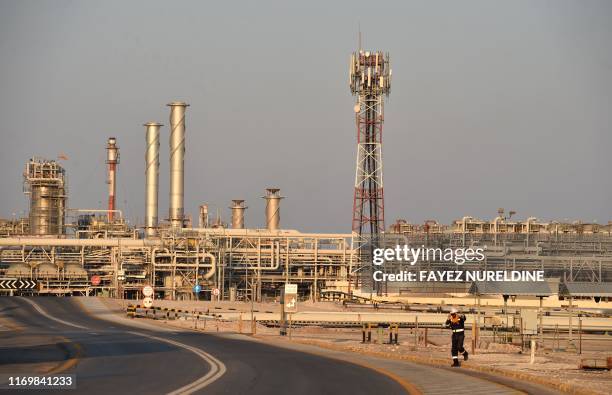 General view of Saudi Aramco's Abqaiq oil processing plant on September 20, 2019. - Saudi Arabia said on September 17 its oil output will return to...