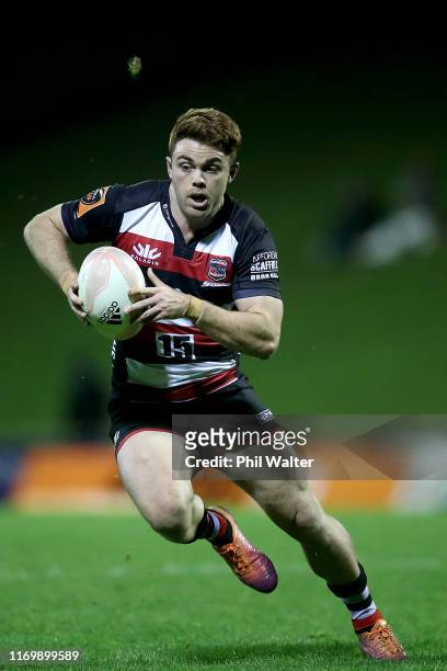 Andrew Kellaway of Counties looks to pass the ball during the round 3 Mitre 10 Cup match between Counties Manukau and Waikato at Navigation Homes...