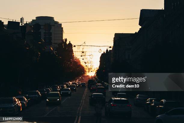 street and traffic scene in kiev ukraine - kyiv night stock pictures, royalty-free photos & images