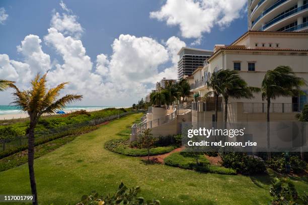 oceanfront villas (xl) - louisiana coast stock pictures, royalty-free photos & images