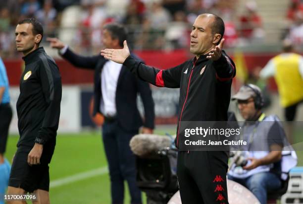 Coach of Monaco Leonardo Jardim during the Ligue 1 match between Stade de Reims and AS Monaco at Stade Auguste Delaune on September 21, 2019 in...