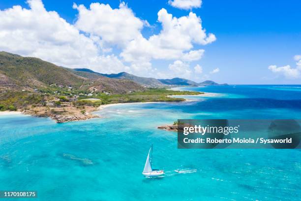 boat sailing, aerial view, caribbean, antilles - antigua & barbuda 個照片及圖片檔