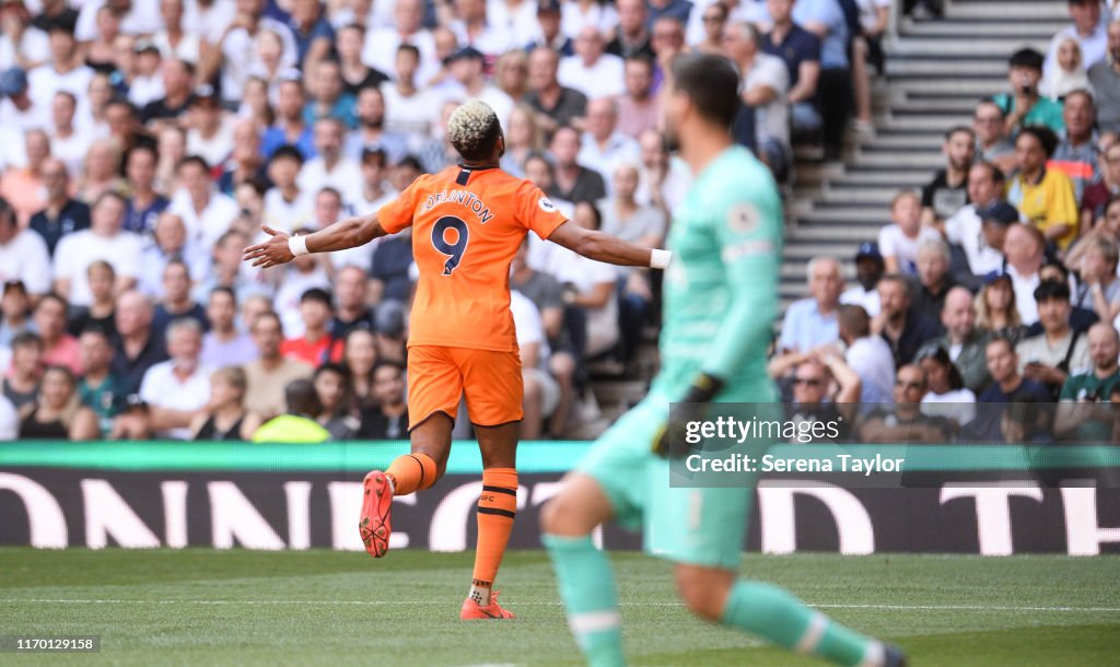 Tottenham Hotspur v Newcastle United - Premier League