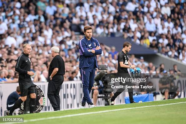 Tottenham Hotspur v Newcastle United - Premier League Tottenham Hotspur v Newcastle United - Premier League
