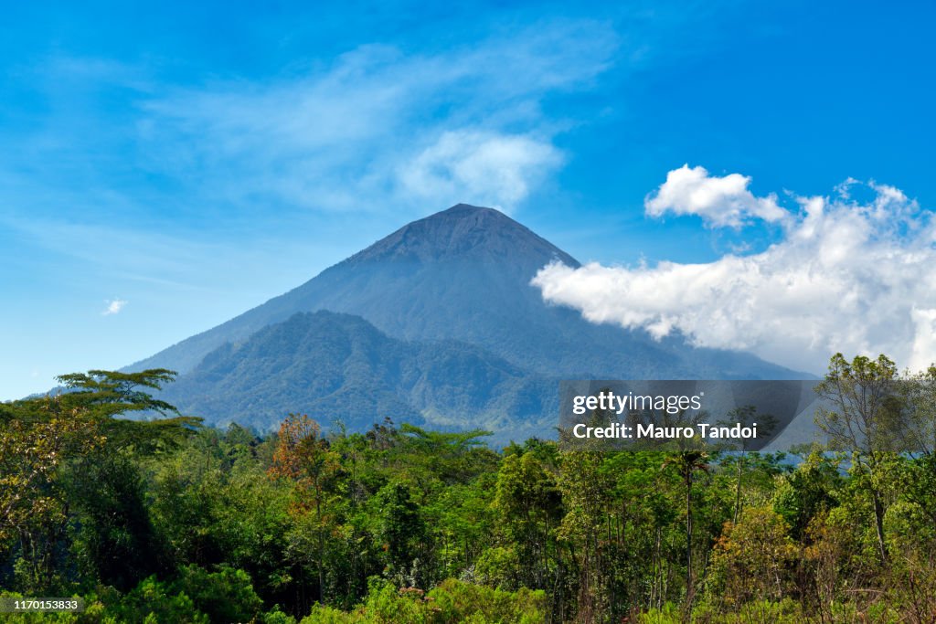 Indonesian volcano Agung