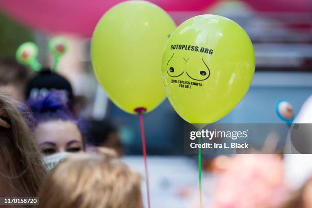 Chest Baloon 420 Chest Balloon Stock Photos, High-Res Pictures, and Images - Getty ...