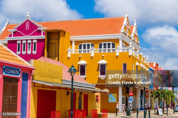 bonaire, kralendijk-kaya grandi - bonaire stock pictures, royalty-free photos & images