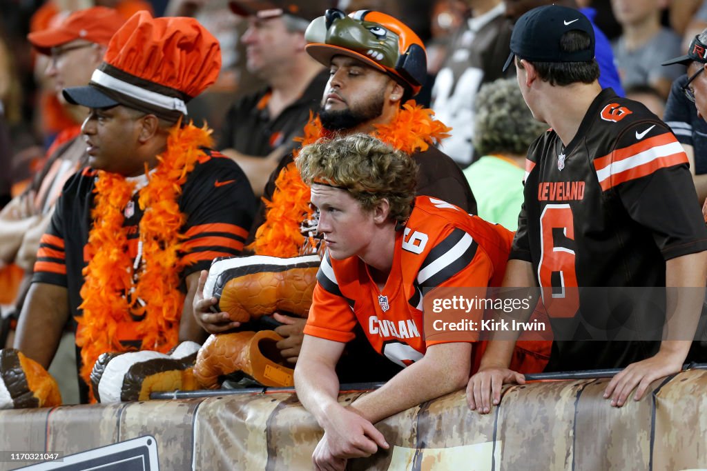 Los Angeles Rams v Cleveland Browns