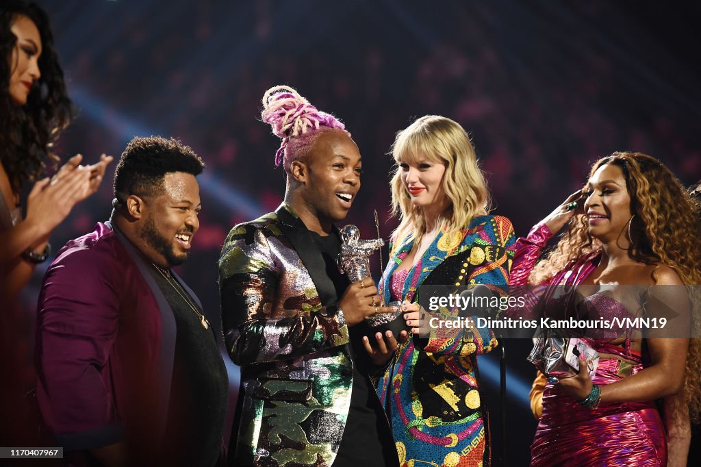 2019 MTV Video Music Awards - Roaming Show