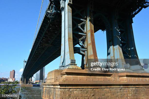 new york, brooklyn bridge - raduno stock-fotos und bilder