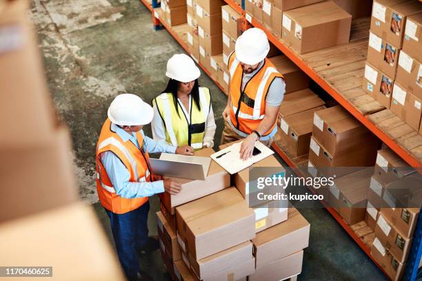 planning out logistical processes - wholesale distribution stock pictures, royalty-free photos & images