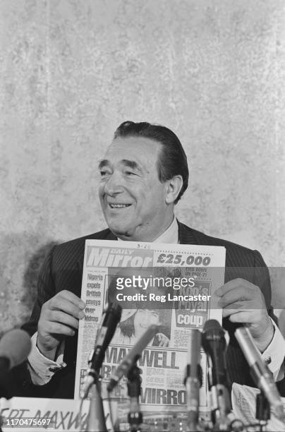 British media proprietor, and Member of Parliament Robert Maxwell at a press conference on his acquisition of the Mirror Group Newspapers, UK, 14th...