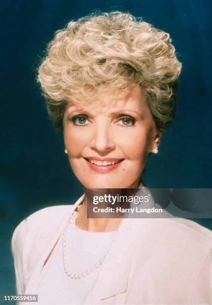 Actress Florence Henderson poses for a portrait in 1987 in Los Angeles, California.