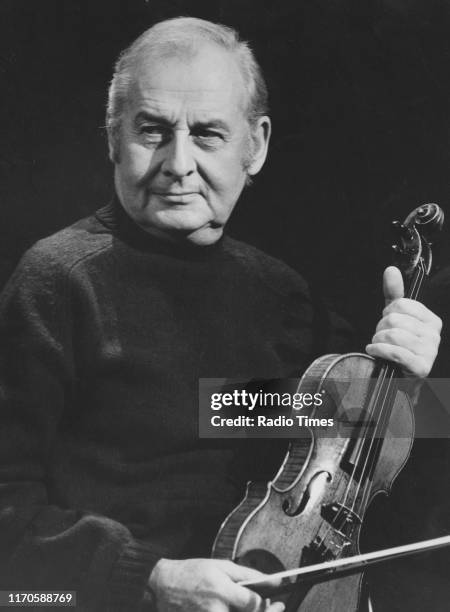 Violinist Stephane Grappelli, circa 1975.