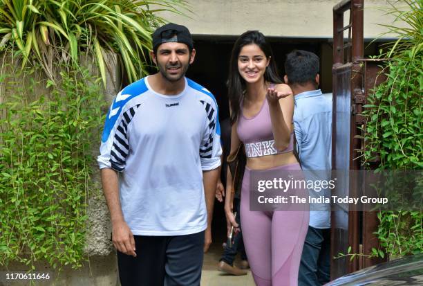 Indian actor, Kartik Aaryan spotted with Actor, Ananya Pandey at Bosco Ceasar Dance Classes in Mumbai.