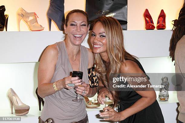 Lisa Pliner and Evelyn Lozada are seen at Dulce Shoe Boutique on May 6, 2010 in Coral Gables, Florida.