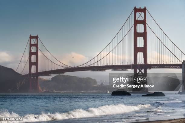 golden gate bridge, san francisco, us - baker beach stock pictures, royalty-free photos & images