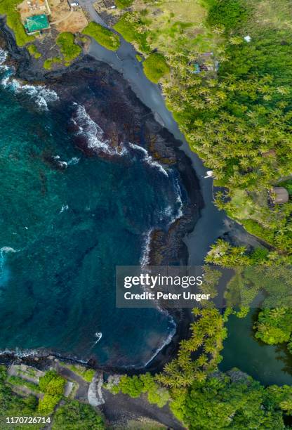 pohoiki black sand beach, pahoa,big island,hawaii,usa - big island volcano national park stock pictures, royalty-free photos & images