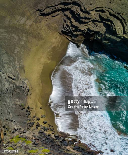 papakolea green sand beach,south point park,big island,hawaii,usa - hawaii panoramic stock pictures, royalty-free photos & images