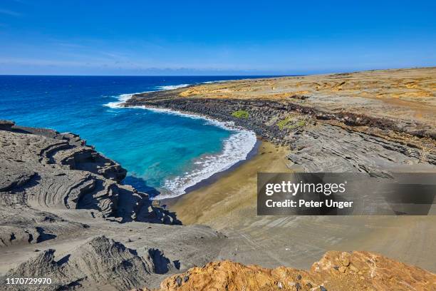 papakolea green sand beach,south point park,big island,hawaii,usa - big island volcano national park stock pictures, royalty-free photos & images