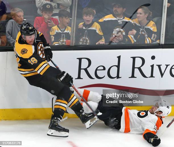 Brett Ritchie 37 Brett Ritchie Ice Hockey Right Winger Stock Photos, High-Res ...
