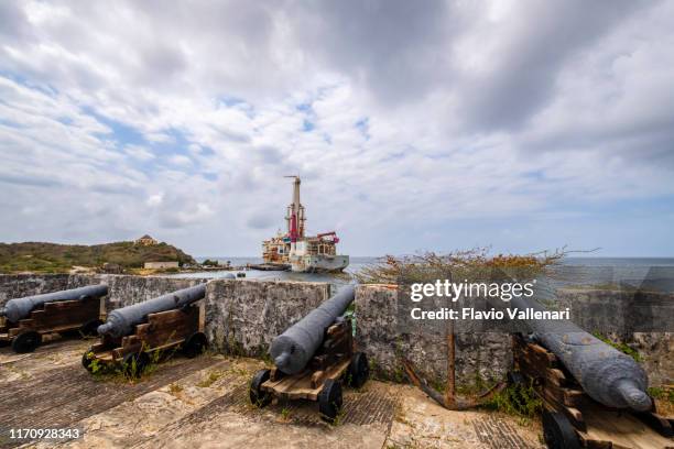 curacao, fort beekenburg - caracas islands stock pictures, royalty-free photos & images