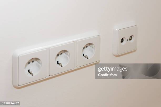 sockets and antenna connection - steckdose stock-fotos und bilder