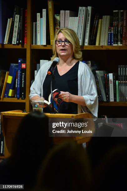 116 Meg Cabot Stock Photos, High-Res Pictures, and Images - Getty Images