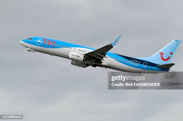 Boeing 737 800 Jet Photos And Premium High Res Pictures Getty Images boeing-737-800-jet-photos-and-premium-high-res-pictures-getty-images