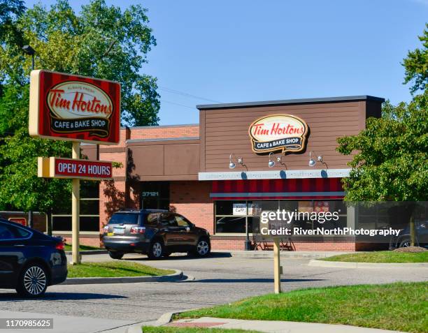 tim hortons - sterling heights michigan stock pictures, royalty-free photos & images