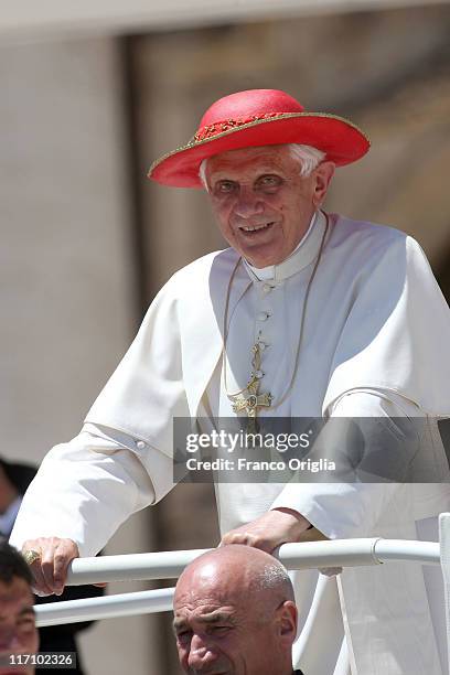 Pope Benedict XVI smiles to the faithful gathered in St. Peter's Square, at the end of his weekly audience on June 22, 2011 in Vatican City, Vatican....