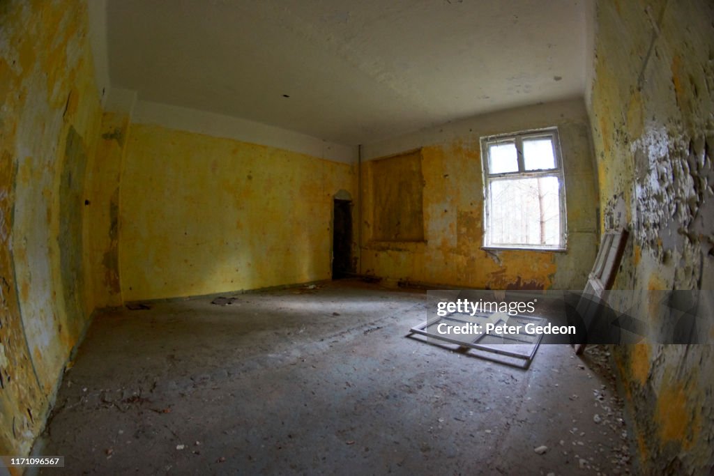 Abandoned secret soviet military base - Distressed Room with a window