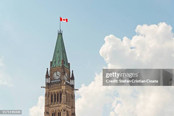 clock tower of parliament building ottawa canada - canadian culture stock pictures, royalty-free photos & images