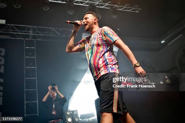 Azet Promotion Azet (Rapper) Photos and Premium High Res Pictures - Getty Images