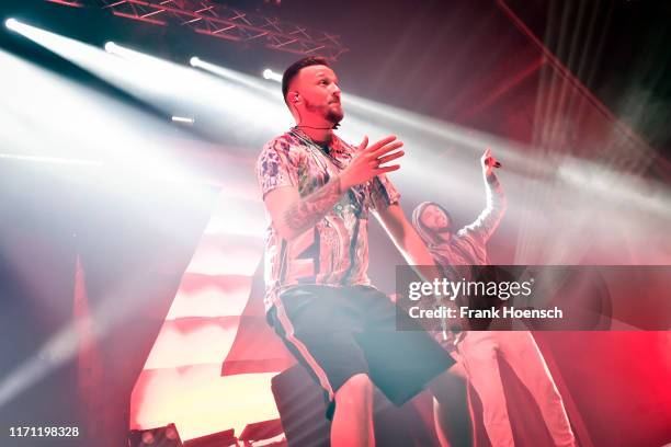 Azet Promotion Azet (Rapper) Photos and Premium High Res Pictures - Getty Images