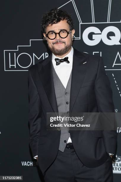 Aleks Syntek attends the black carpet of the "GQ Hombres del Año 2019" at Fronton Mexico on September 25, 2019 in Mexico City, Mexico