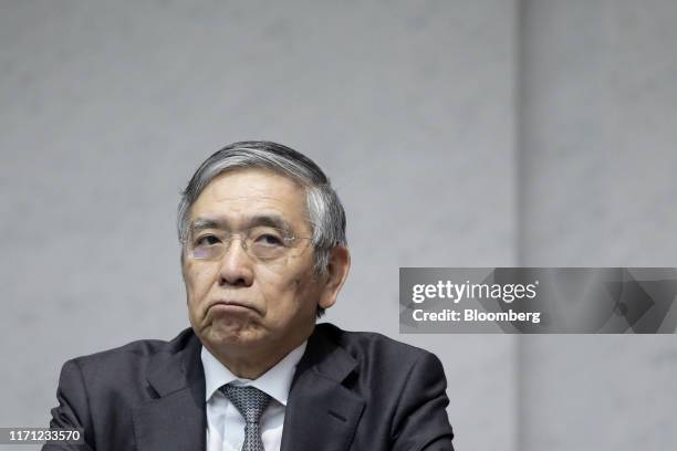 Haruhiko Kuroda, governor of the Bank of Japan , attends a Japan Securities Dealers Association event in Tokyo, Japan, on Thursday, Sept. 26, 2019....