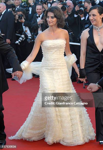 Penelope Cruz during 2006 Cannes Film Festival - Volver Premiere at Palais du Festival in Cannes, France.