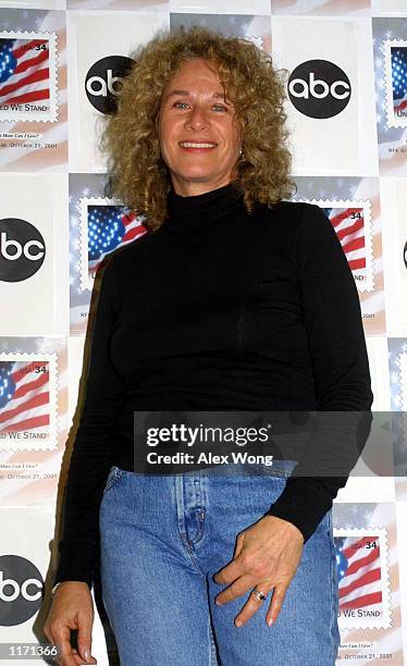 Singer Carole King attends the "United We Stand" benefit concert October 21, 2001 in Washington, DC.
