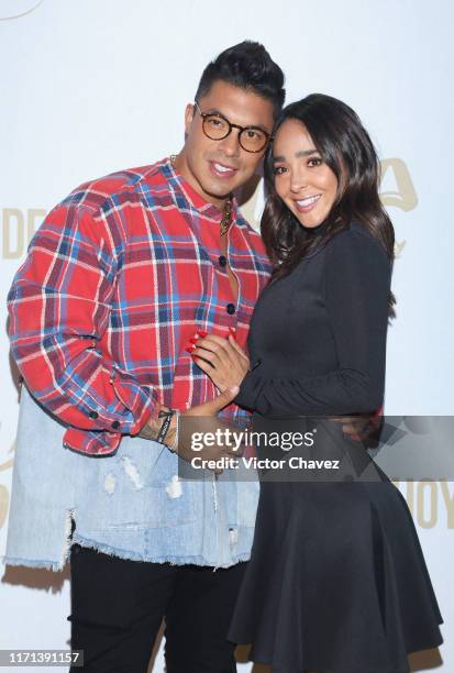 Jawy Mendez and Manelyk Gonzalez attend the LaLa 100 recognize the new heroes golden carpet & show at Foro Hipodromo on September 26, 2019 in Mexico...