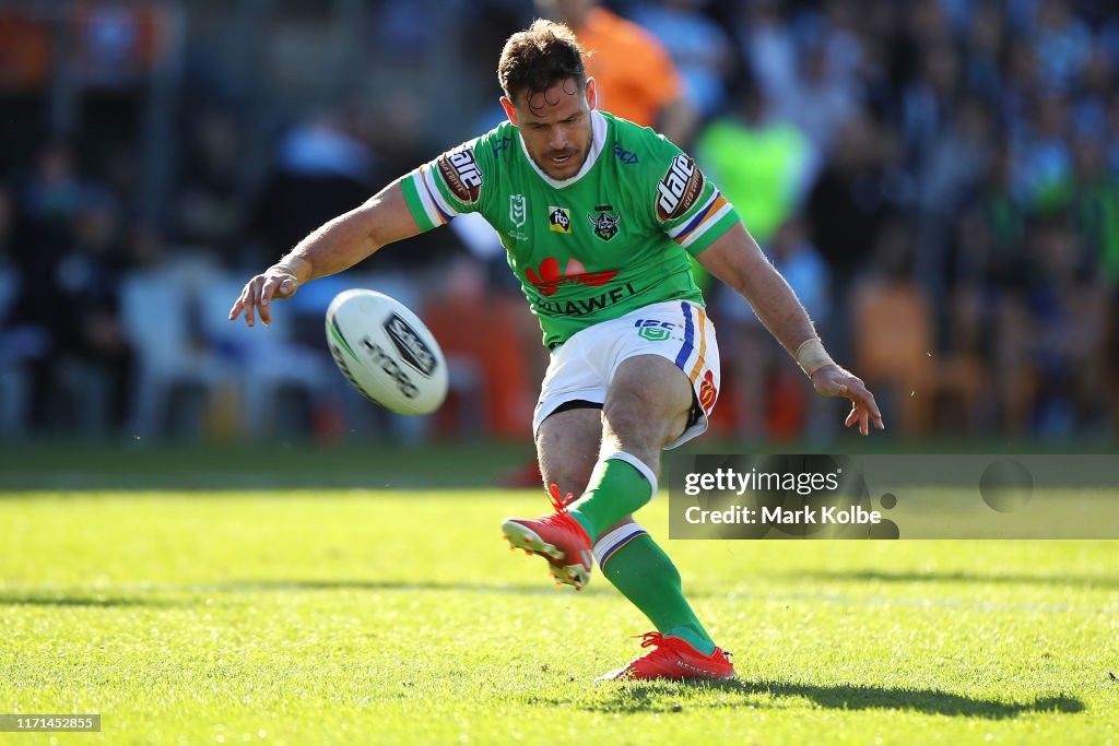 NRL Rd 24 - Sharks v Raiders