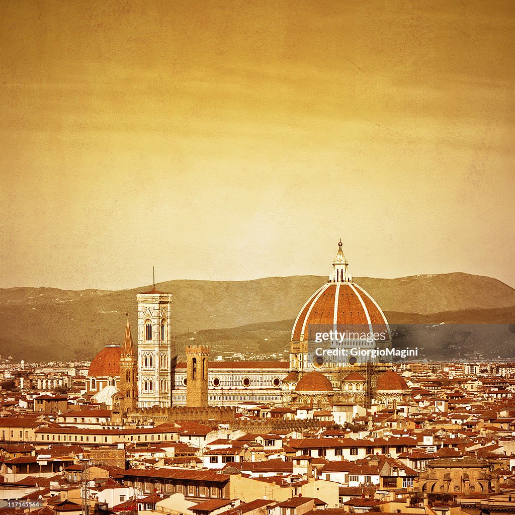 Duomo di Firenze on Grunge Texture Background, Italian Architecture