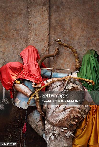 hindu ceremony mannequins - broken toy stock pictures, royalty-free photos & images